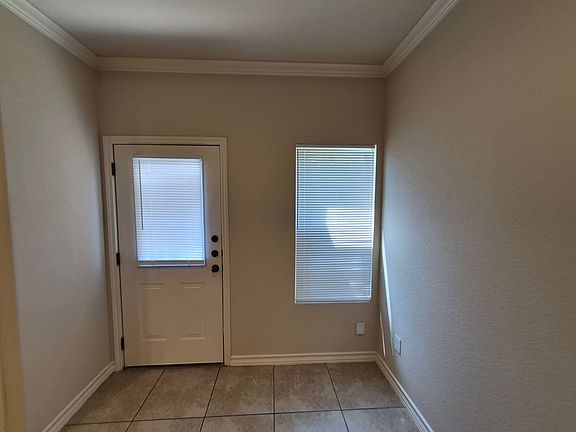 5th image of 6618 Arancione Ave #103