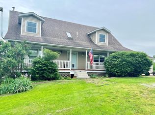 48451 Club Dr, Milan, MO 63556