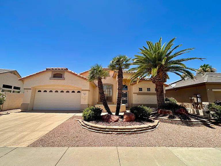 17806 N Becke Ln — Photo 3