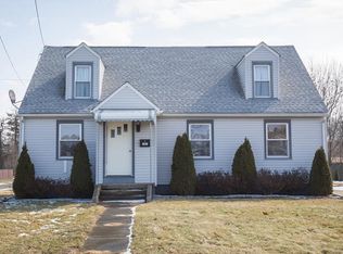 1921 Madison St, Farrell, PA 16121