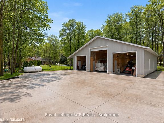 5th image of 3 Woodland Ct