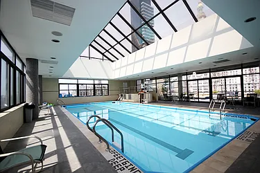 Rented by R New York