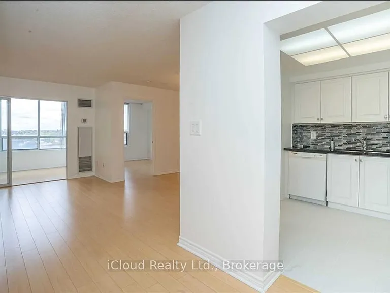 135 Hillcrest Ave #906 — Photo 18