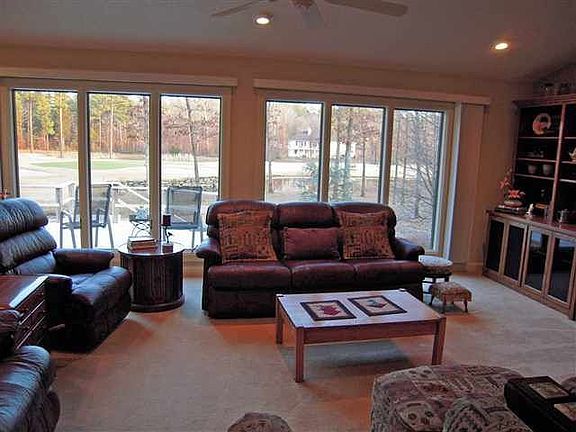 5th image of 41 Campana Ln