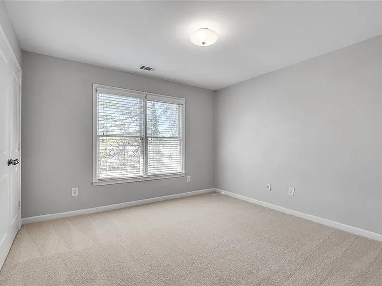 1387 Village Creek Cir — Photo 26