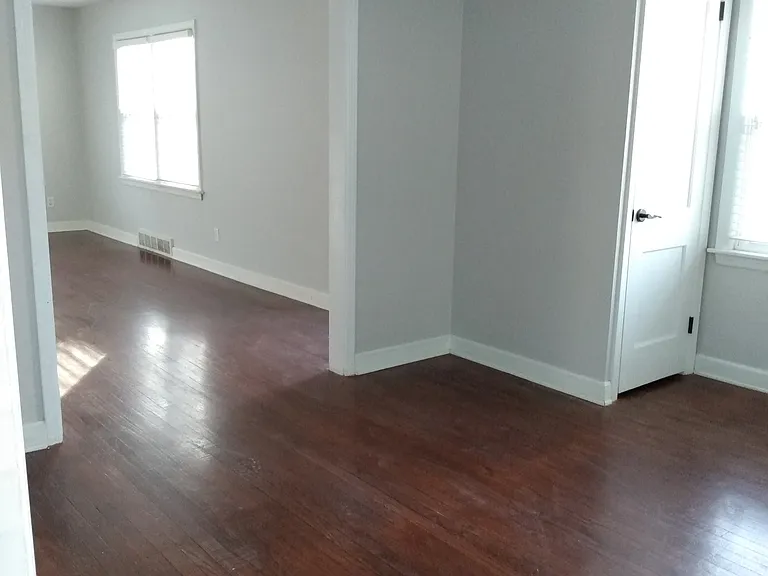2036 22nd St — Photo 11