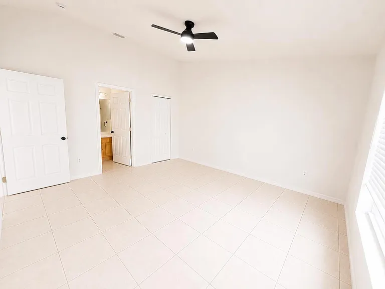 4569 Golfview Blvd — Photo 8
