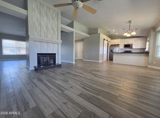 9033 W PURDUE Avenue, Peoria, AZ 85345