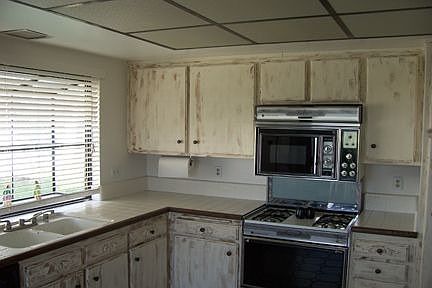 4th image of 1514 Lahaina St