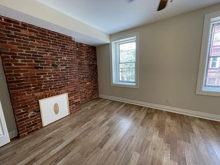 89 S 22nd St #2 — Photo 9