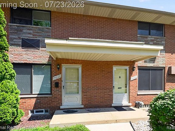 2nd image of 29226 Tessmer Ct
