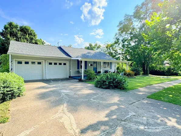 313 W Pennsylvania St, Rockville, IN 47872