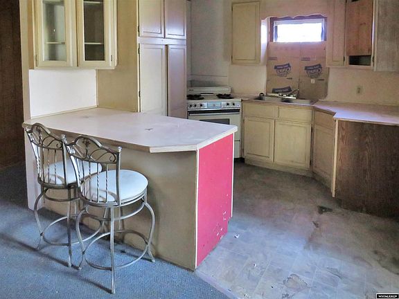 4th image of 280 Greek Ct