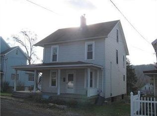 610 Broadway St, Rockwood, PA 15557