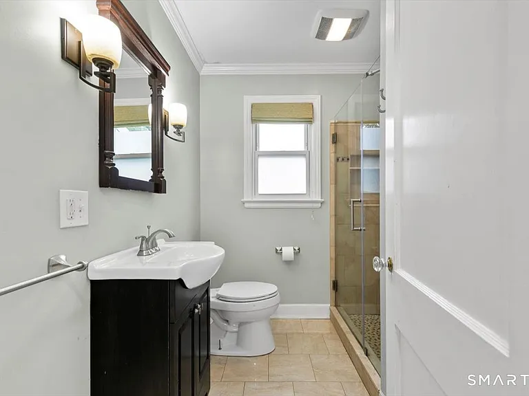 106 Winter St — Photo 9