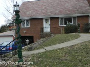 2688 Santa Barbara Dr, Bethel Park, PA 15102