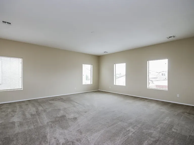 17606 W Bridger St — Photo 7