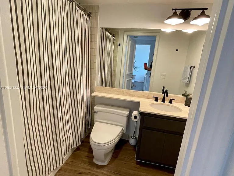151 Crandon Blvd #822 — Photo 7