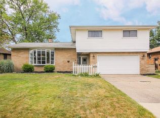 13733 Claremont Ave, Middleburg Heights, OH 44130