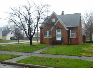 895 E 236th St, Euclid, OH 44123