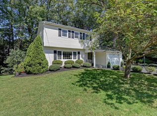 160 Park Rd, Fair Haven, NJ 07704