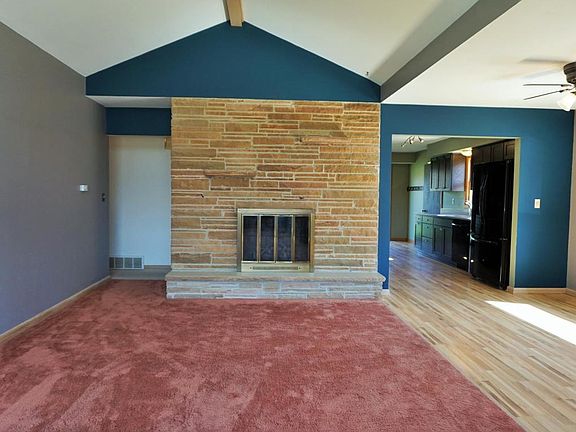 4th image of 10045 W Fiebrantz Ave