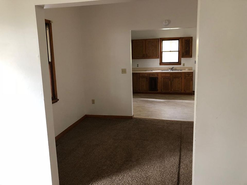 2nd image of 600 K St