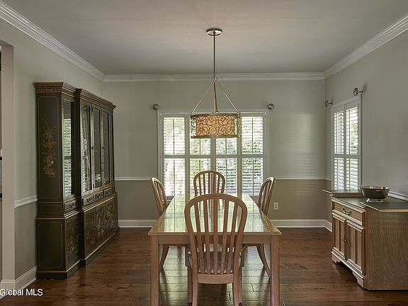 5th image of 3 Pineview Ln