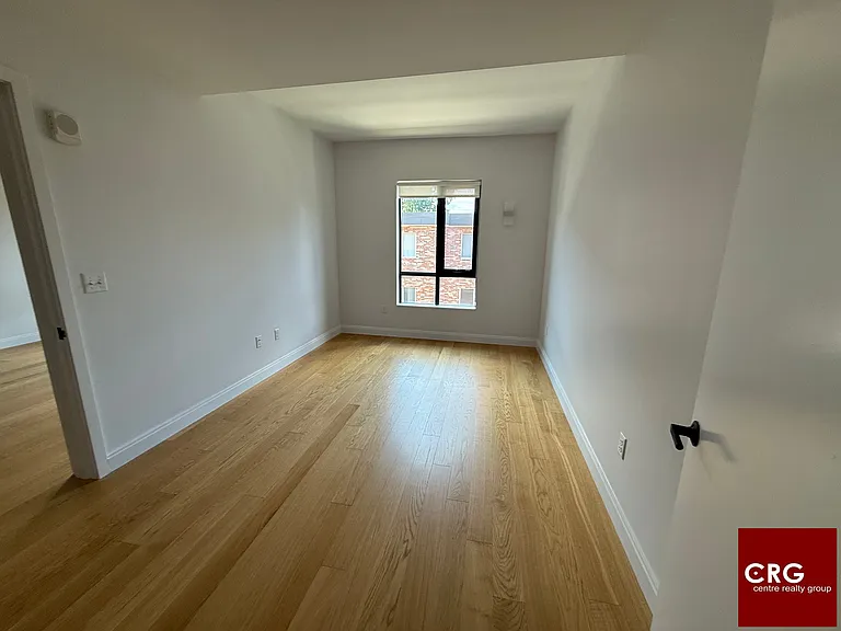 83-84 Gardner St #306L — Photo 9