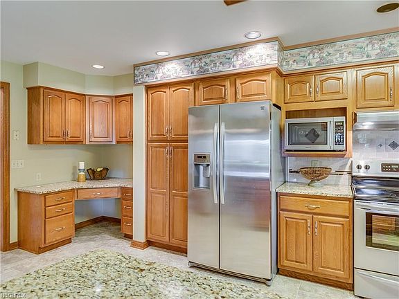 4th image of 3388 Stratham Cir NW