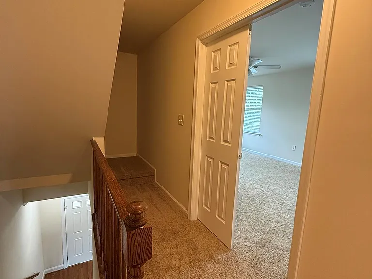 860 Main St — Photo 12