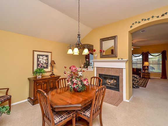 5th image of 6015 Minard Dr