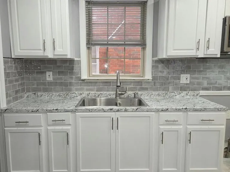 8254 Sussex St — Photo 8