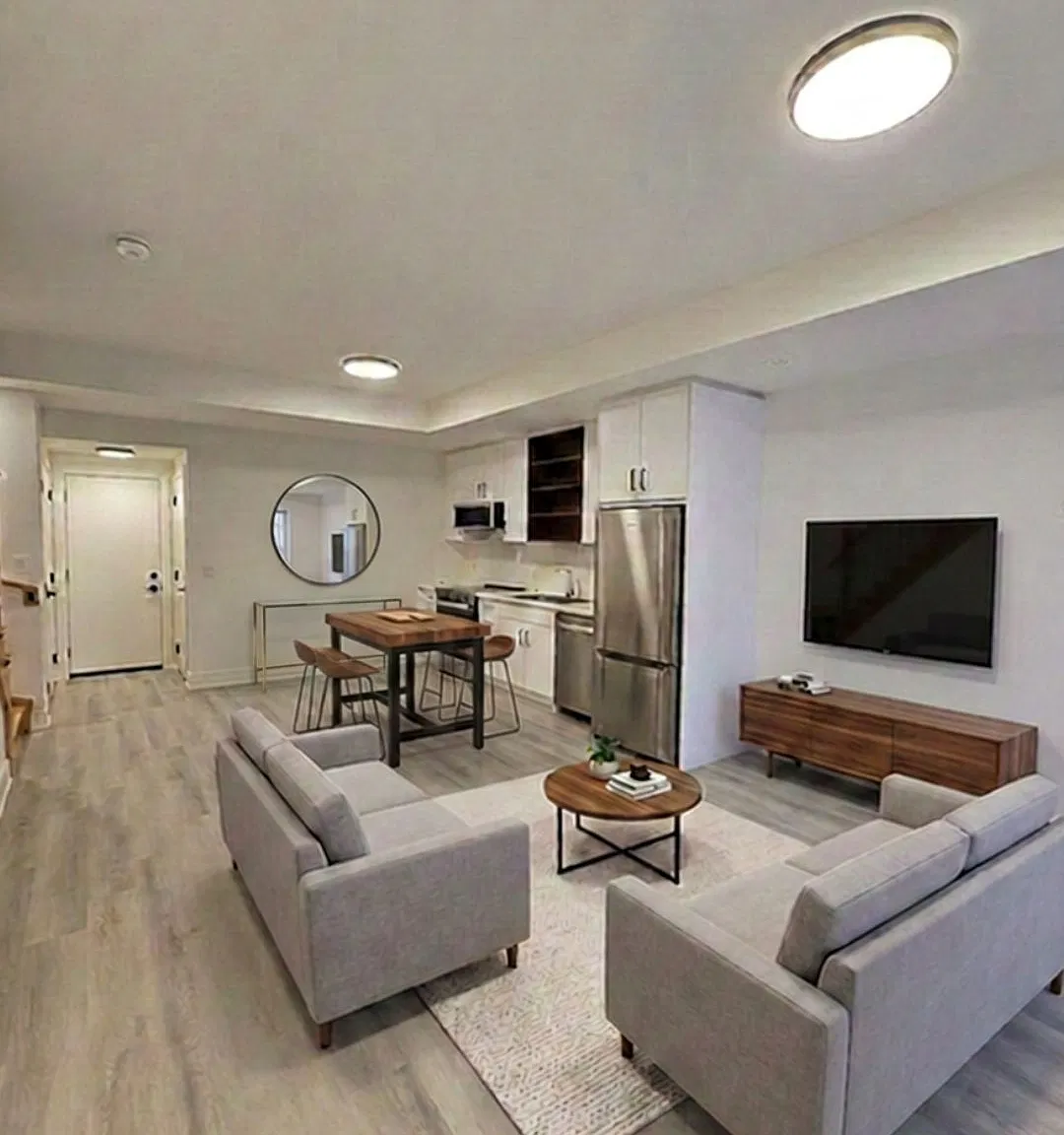 2 bed, $1,949 — Photo 4