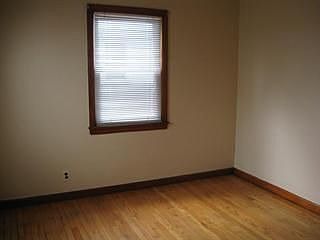 5th image of 76 Salter Pl