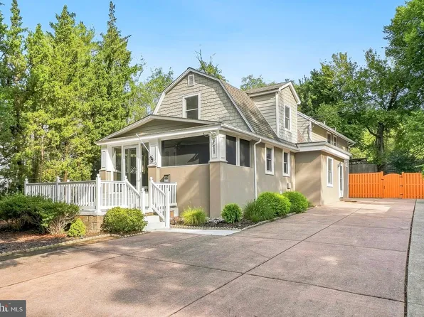 3511 Decatur Ave, Kensington, MD 20895