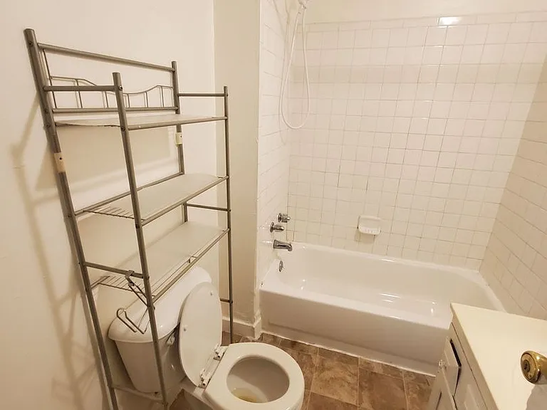 1320 Maple St. (Duplex) — Photo 1