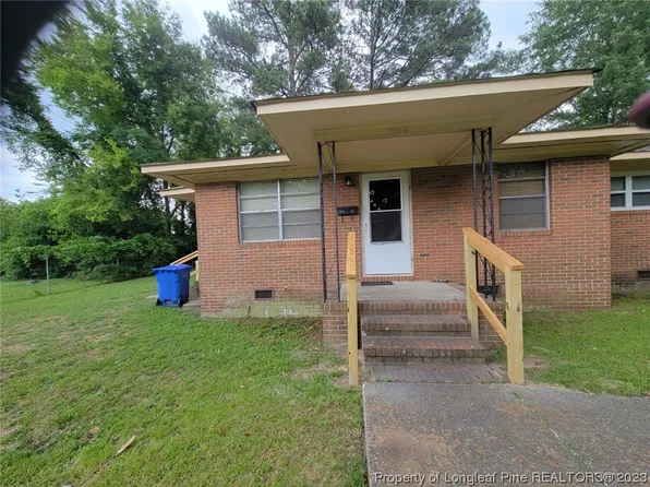 1930 Harris St, Fayetteville, NC 28301