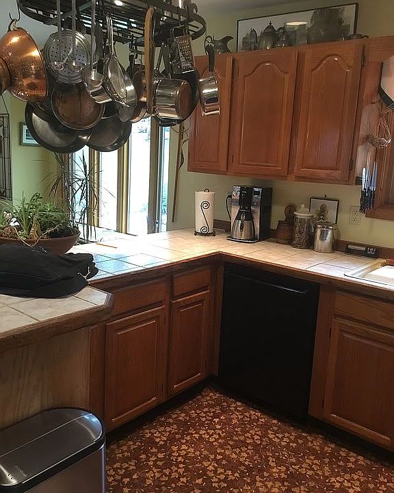 2nd image of 5 Jordan Rd