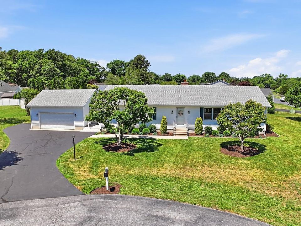 1st image of 100 Laurel Knob Ct