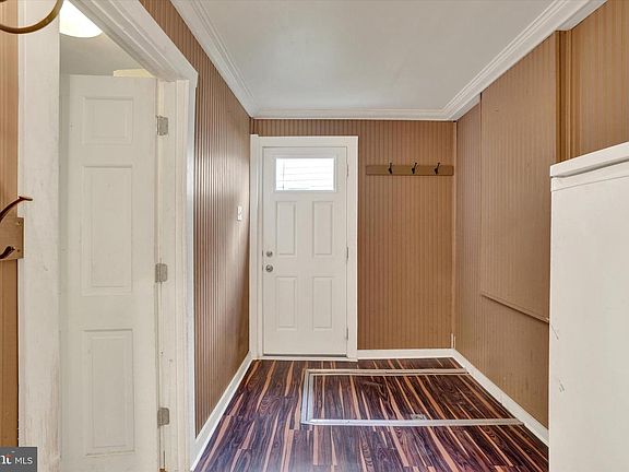 3rd image of 532 N State St