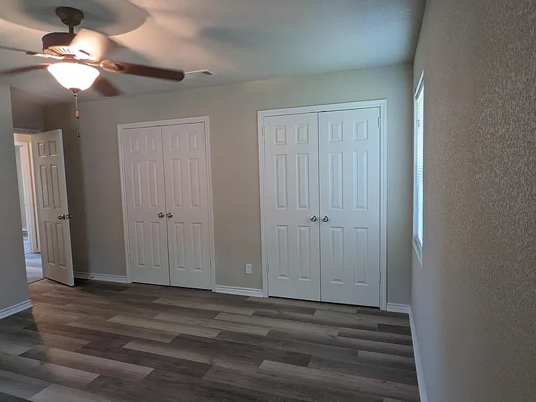 1203 Kathey Dr — Photo 12