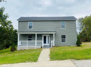 307 N Market St, Warrenton, MO 63383