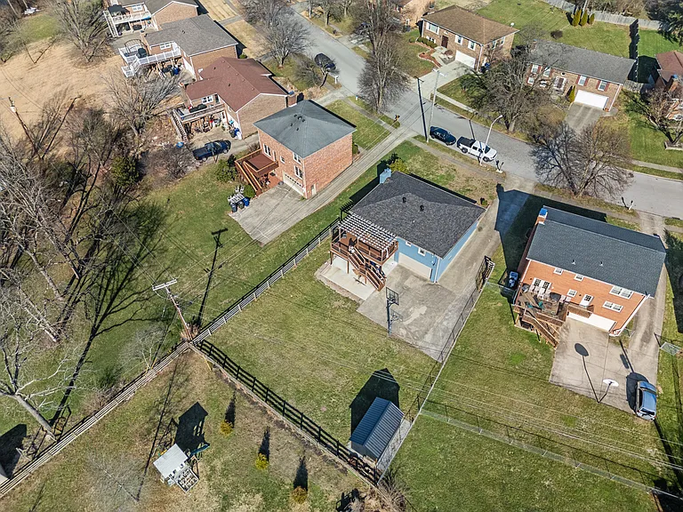 4357 Clemens Dr — Photo 41