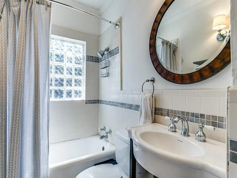 6313 Belmont Ave — Photo 16