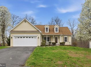 22 Lure Ct, Inwood, WV 25428