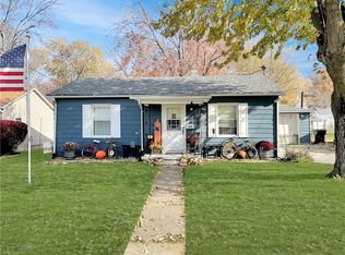 204 NW 3rd St, Casey, IL 62420