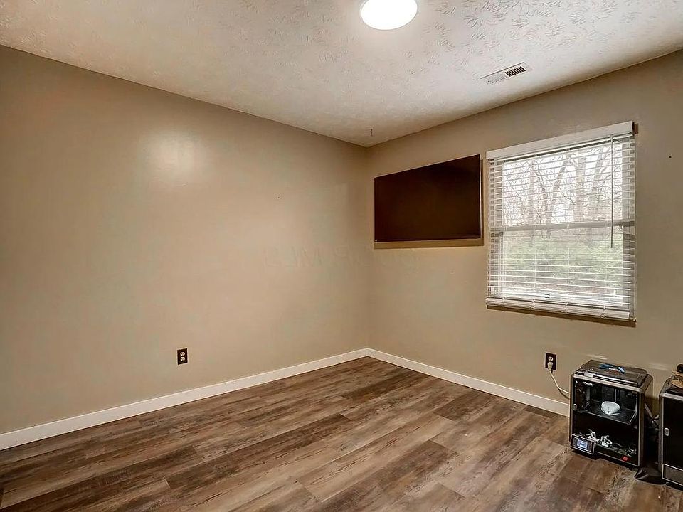 1st image of 6955 Wind River Dr #1