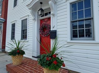 41 W Main St, Hummelstown, PA 17036