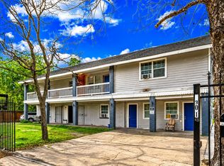 5301 Collingsworth St, Houston, TX 77026